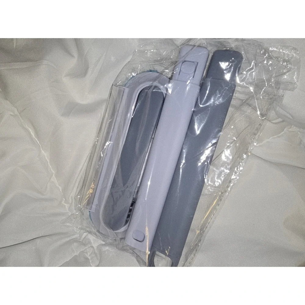 Professional Pet Hair Removal:Effortlessly lifts embedded pet hair from carpets,